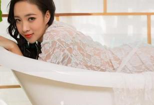 GIRLT果团网 - 当护士遇上蜜桃Q妹儿，整部作品带你看不一样的白衣天使。