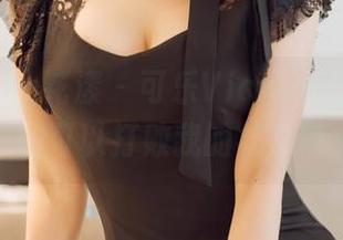 HuaYang花漾 - 可乐Vicky的少女写真集，真的可以打败我的社交焦虑吗？