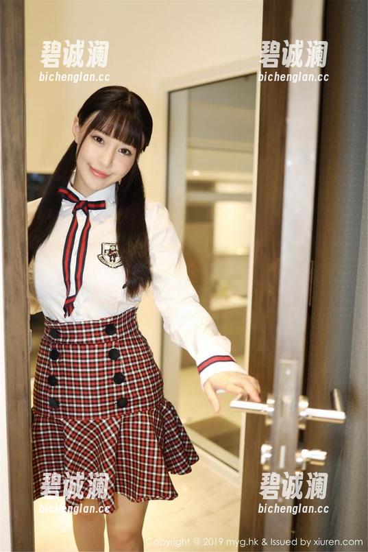 MyGirl美媛馆-伊小七MoMo MyGirl美媛馆 - 伊小七MoMo:这粉色图集,我只想静静地分享一下,晃眼的美感。
