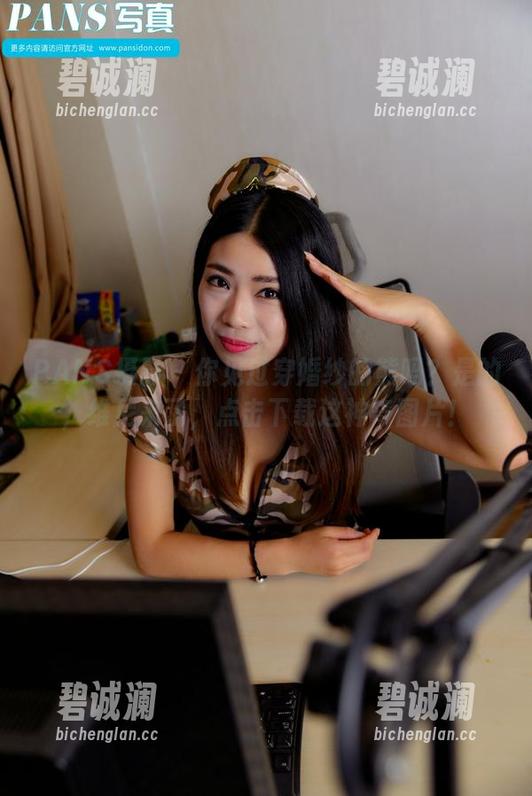 PANS摄影-维尼 PANS摄影 - 你见过穿婚纱的熊吗?是的,维尼来了,点击下载这神奇图片!