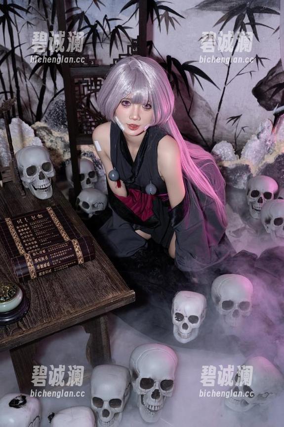PoppaChan 一图胜百言,PoppaChan的美腿写真,直接上脑啊。