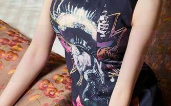 TouTiao头条女神 - 每一张都是美图，娜依灵儿的图集，剧情看不懂但好好看！