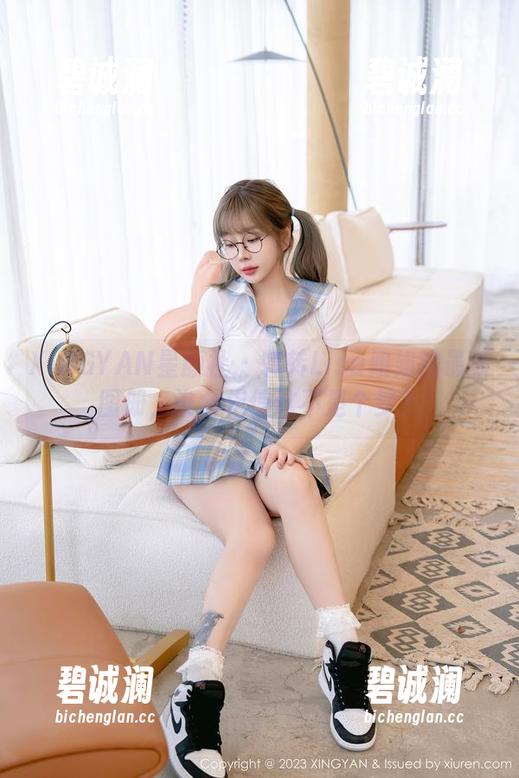 XINGYAN星颜社-转转Lisa XINGYAN星颜社 - 转转Lisa姐姐的最新图册,谁会相信这不是个梦?