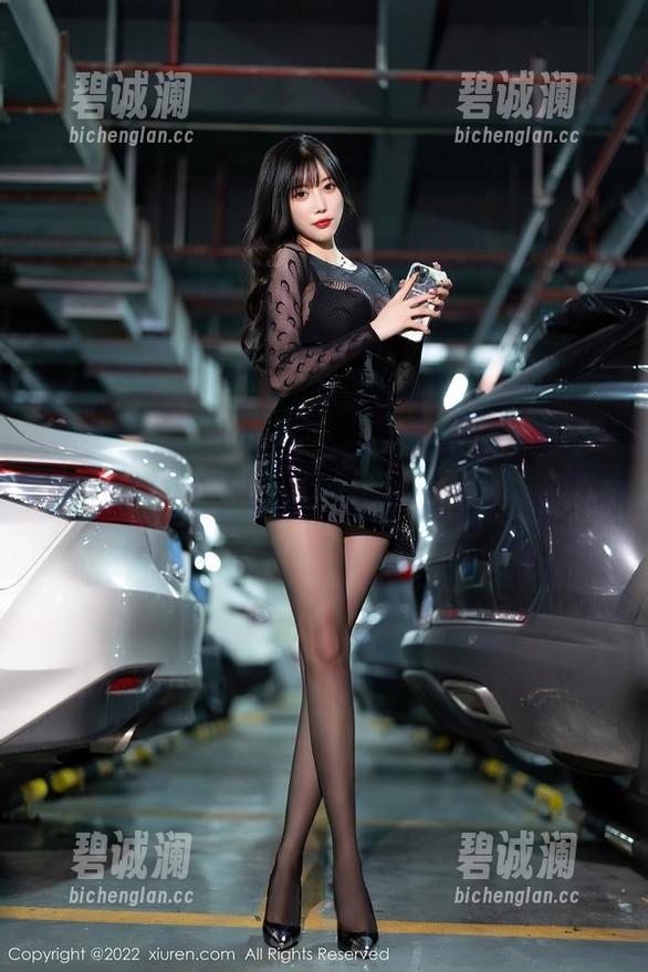 Xiuren秀人网-Egg_尤妮丝 Xiuren秀人网 - 夏天的阳光也不需要,Egg_尤妮丝写真里的学妹好独特