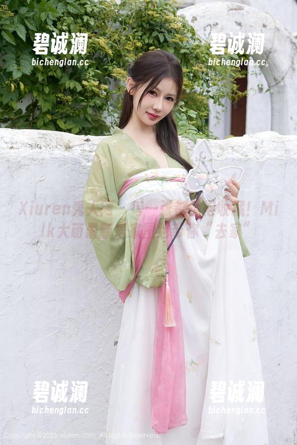 Xiuren秀人网-Milk大萌 Xiuren秀人网 - 每一张都值得收藏!Milk大萌最新居家图包带你“去家”