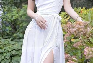 Xiuren秀人网 - 听说Zoe柚柚的白色写真好，远不如下载去试试。