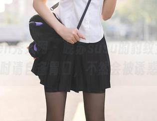 Xiuren秀人网 - 晚苏susu的豹纹全套，下载时请自备胃口，不然会被诱惑到！