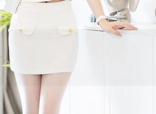 Xiuren秀人网 - 下载田冰冰的红裙写真，让你也想穿起来！