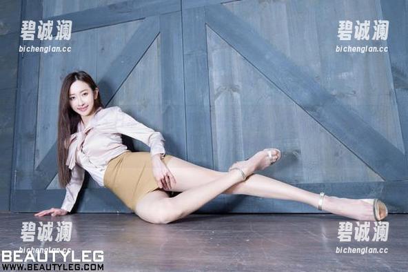 beautyleg-Yen beautyleg - 日常一条:Yen的镂空作品,原图中的线条美让我一度捧心口,小心别晕倒。