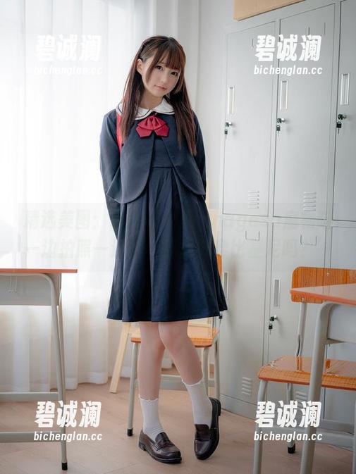 nagesa魔物喵 精选美图:海风与少女,nagesa魔物喵一边拍照一边问‘我需要穿比基尼吗?’