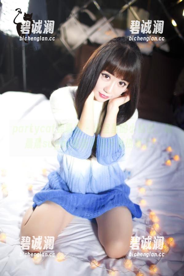 partycat轰趴猫-杨晨晨sugar partycat轰趴猫 - 浴室里的小秘密,杨晨晨sugar最新原图开始热舞了!