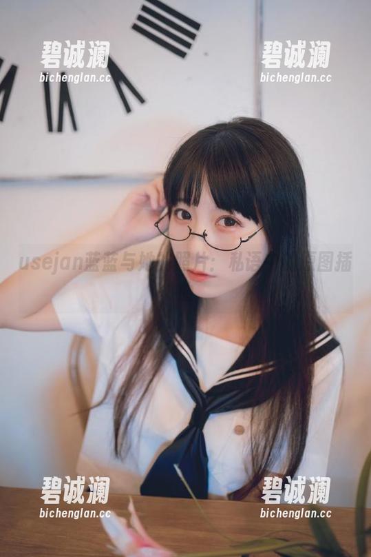 usejan蓝蓝 usejan蓝蓝与她的照片:私语中的原图插曲