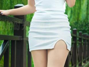 丽柜 - 私拍时光，兔子与泳池的完美邂逅——作品分享