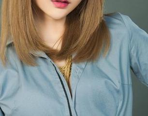 丽柜 - 蕊蕊的传奇写真：囚女的柔情，翻页时小心掉进她眼里哦！