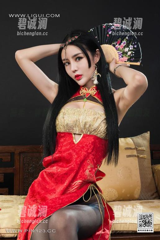 丽柜-钟晴 丽柜 - 钟晴的红裙福利,流量不够的朋友请自行招手!