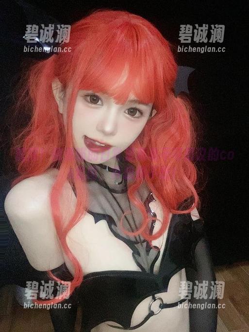 倦倦喵 醒醒!倦倦喵的日常里藏着不可思议的cos套图,真想都不想!