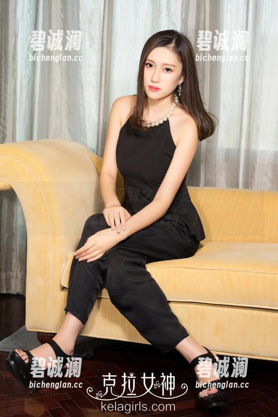克拉女神 - 资源所到之处，芝月连体衣写真总能引起“轰动”！