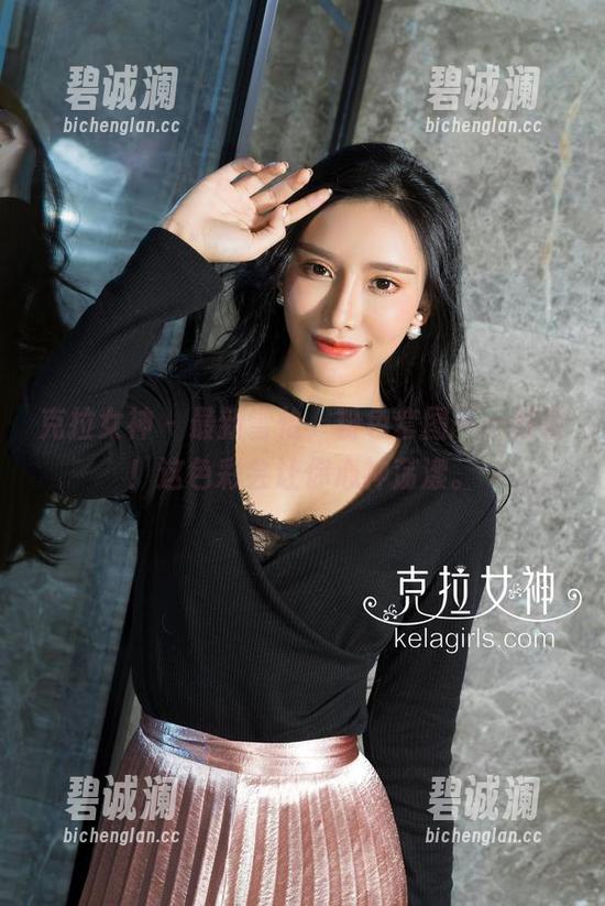 克拉女神-雪怡 克拉女神 - 最新雪怡,粉色套图——预警!这色彩会让你心神荡漾。