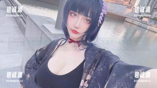 金发芭比美图合集：啾小妍Deer带我飞，飞向另一种无奈。