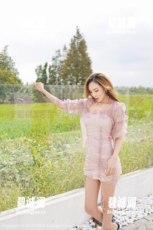 嗲囡囡-SiByl李思宁 嗲囡囡 - 照片里的华丽反转,SiByl李思宁的银发芭比早已不再是“娃娃”的代名词。