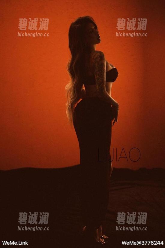 奈斯希希 微密圈 - 看奈斯希希pk她姐姐,赛过时装周的美图,太会玩了吧哈哈!