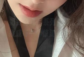 微密圈 - 奶雯的九月系列，让人想把壁纸换成每一个惊鸿一瞥！