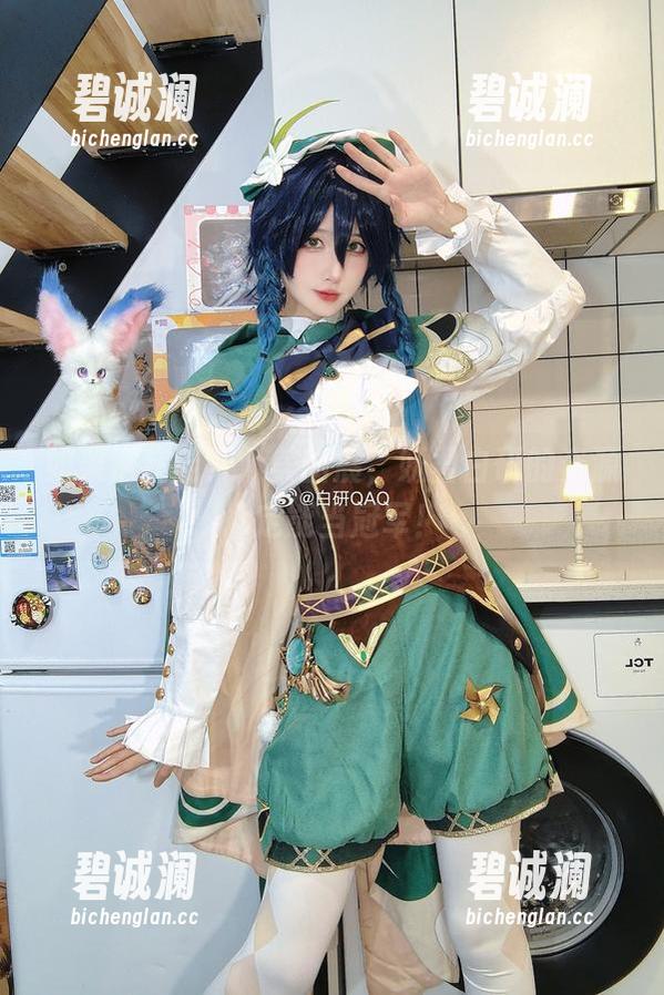 妖君白研 如果浴室能开个美图展,妖君白研的资源肯定能当冠军!
