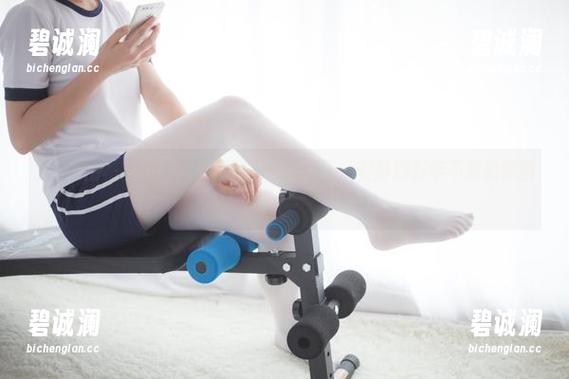 少女秩序-晞可 少女秩序 - 发现晞可在家的另一个样子:安静到万年不见的原图!