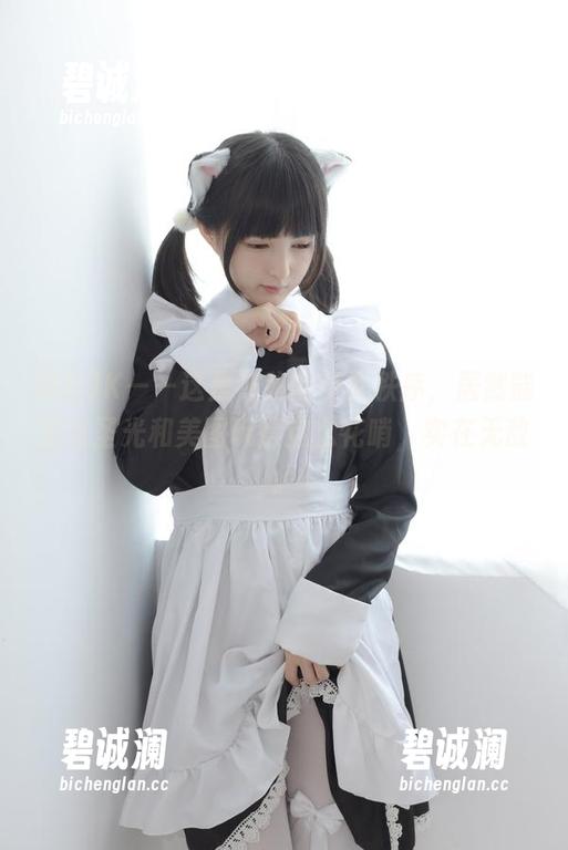 少女秩序 黑丝JK——这是神秘的少女秩序,居然能把无圣光和美图玩得这么花哨,实在无敌。