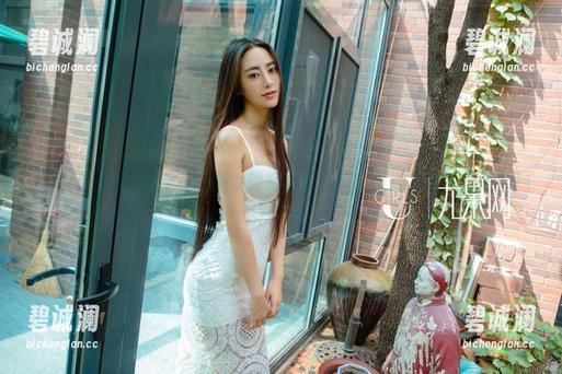 尤果网-周于希 尤果网 - 小心周于希的兔女郎写真集更新,可能又是一次颠覆!