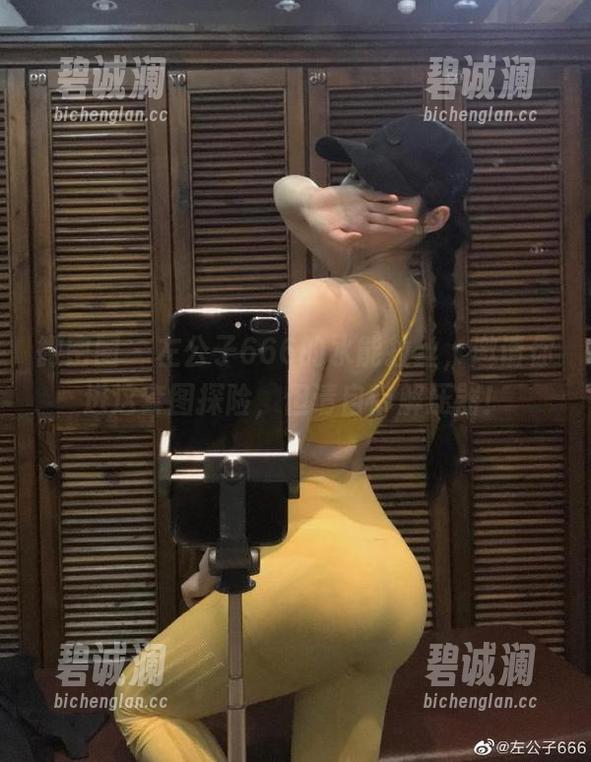 左公子666 微密圈 - 左公子666的水能拉丝,邀请你进这套图探险,但请自带解压器!