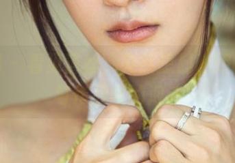 推女郎 - 看见蕾丝，突然想起吻熙的资源与作品集的泡沫