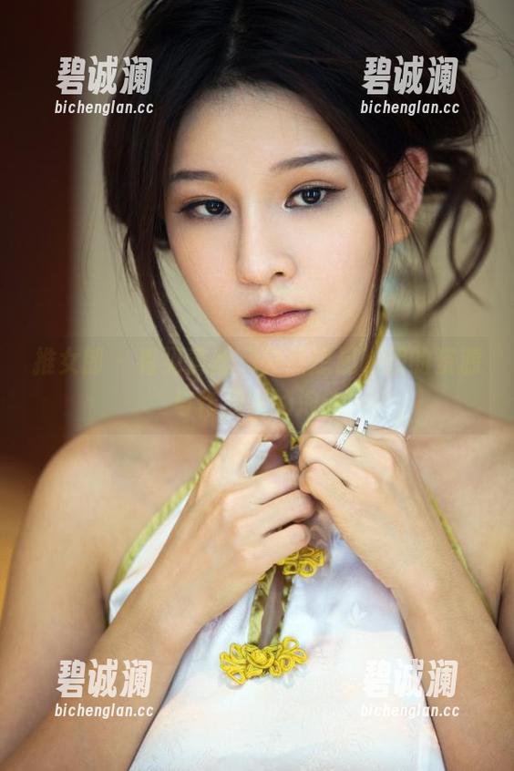 推女郎-吻熙 推女郎 - 看见蕾丝,突然想起吻熙的资源与作品集的泡沫