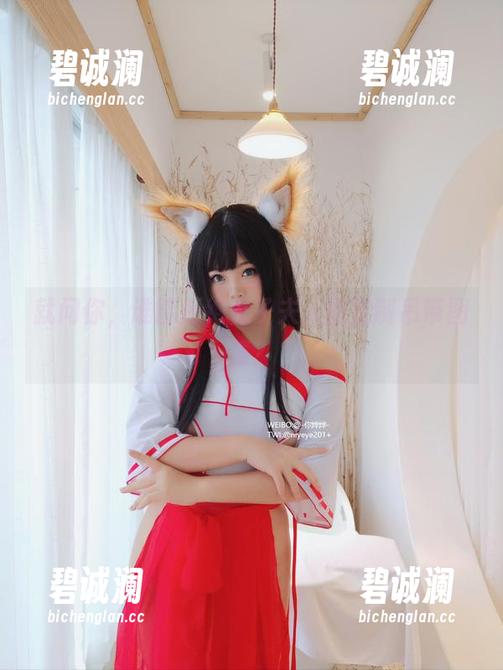 杏子夫人 就问你,谁能拒绝杏子夫人的定制吊带图集?