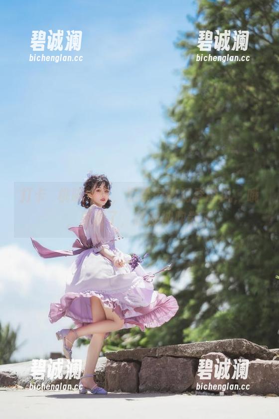 桜桃喵 打卡桜桃喵新作,温柔得像初春的风,哦,别提了,我都被吹散了