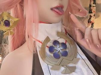 桜满三时免费图集：看我如何把秘书的职能玩出花样来！