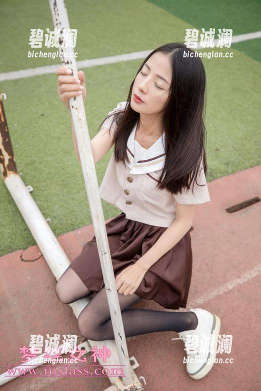 梦丝女神-香萱 梦丝女神 - 范儿气十足!香萱的网球少女作品和资源