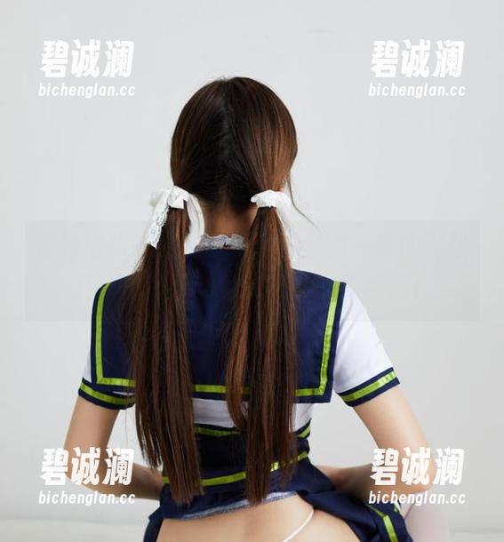 洛丽塔大哥 看到洛丽塔大哥的新学妹套图,我的神经又被撩动了,啊,这就叫纠结吧!