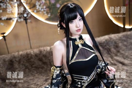 清水由乃 借着清水由乃的妹弟,这组照片强烈呼唤着我的二次元魂。