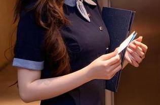 秀人网 - 套图展现刘婷婷：体操服走一波，悬疑剧接下来怎么让零食进场？