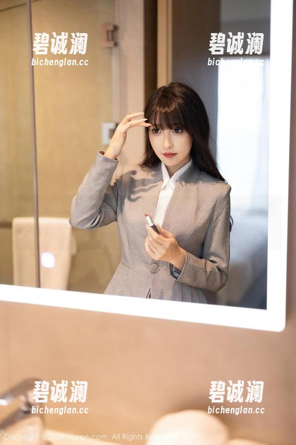 秀人网-南初妹妹 秀人网 - 能在南初妹妹的女王照片中忘我沉迷?我信了你的邪!