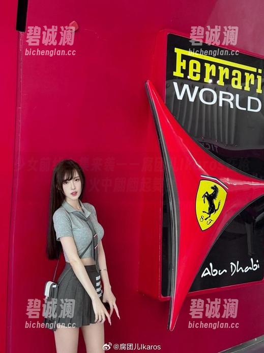 腐团儿Ikaros 少女前线全集来袭——腐团儿Ikaros在枪火中翩翩起舞?