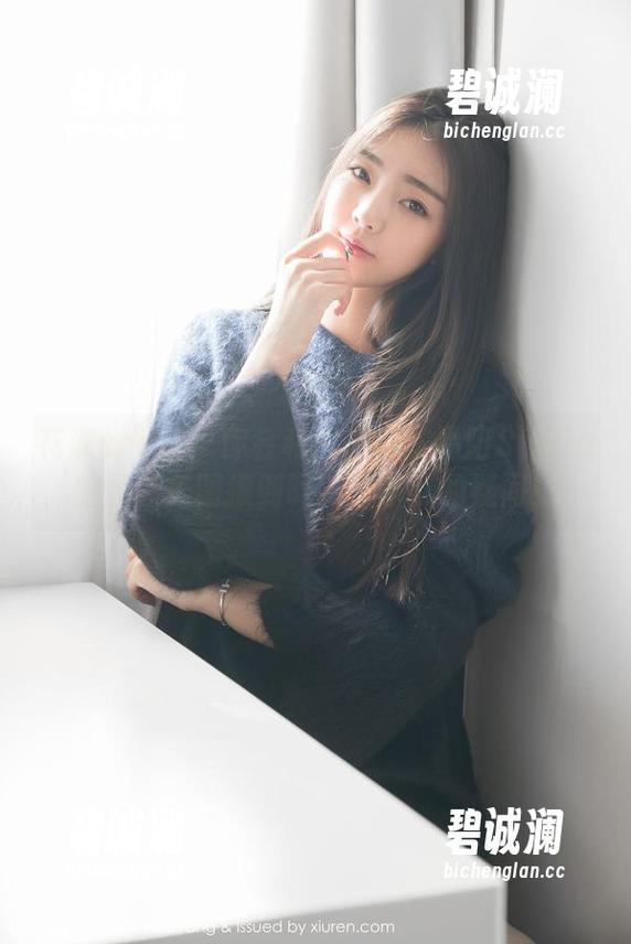花漾show-易阳Silvia 花漾show - 你会和我一样被易阳Silvia的圣诞美图撩到吗?分享我的疑问!