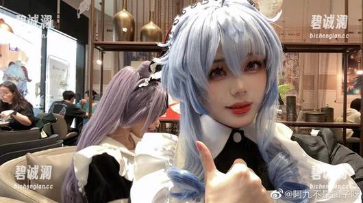 阿九从不咕咕 阿九从不咕咕的停云,原图带我飞,不小心掉进了甜甜的套图里。