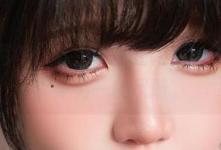 观看这两句，哦，女孩在阿薰kaOri手下真是另一种风味。
