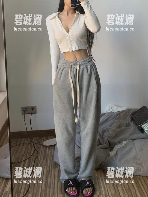 陈佩奇 微密圈 - 来,给我一个理由不下载陈佩奇的甜心!免费获取中…