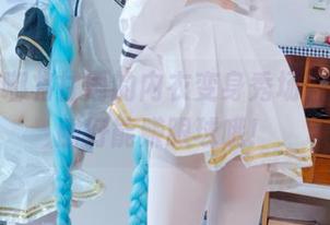 雪晴嘟嘟将甘雨的内衣变身秀场，作品集刚好能赚眼球哦！
