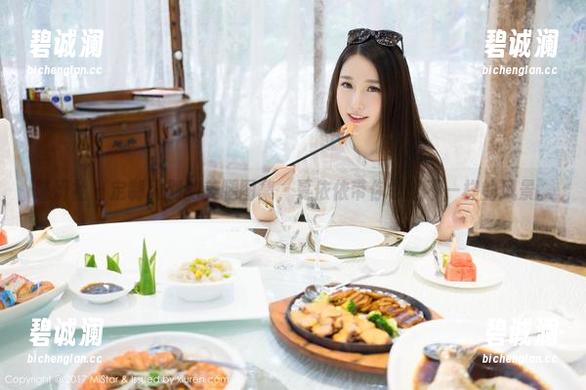 魅妍社-夏依依 魅妍社 - 定制级别的美腿图集,夏依依带你领略不一样的风景。